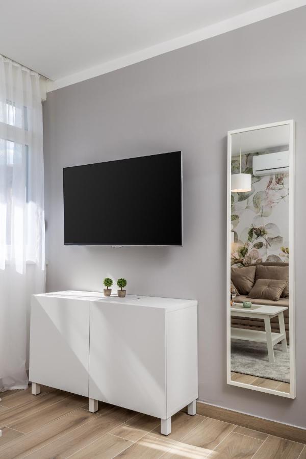 Srnec Apartments - Ciottina Rijeka Ngoại thất bức ảnh