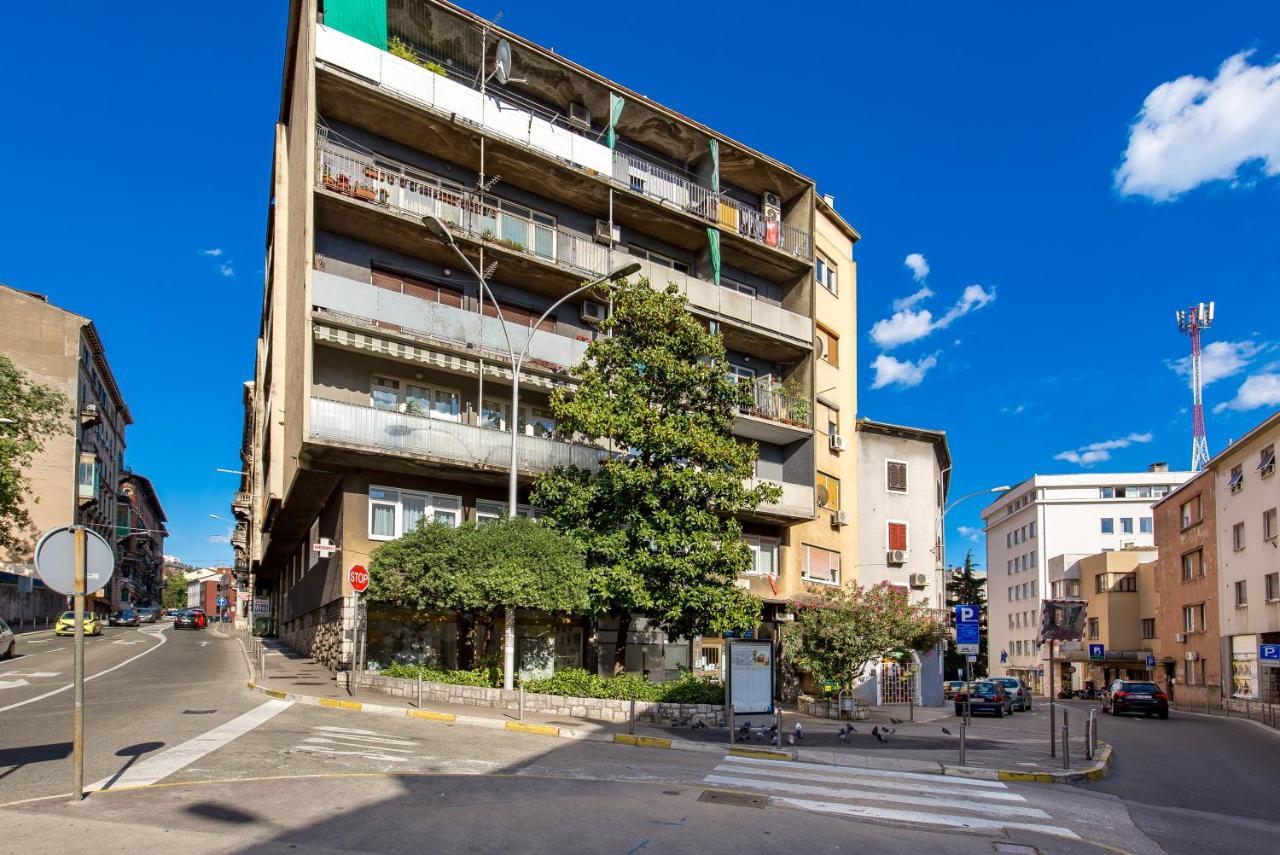 Srnec Apartments - Ciottina Rijeka Ngoại thất bức ảnh